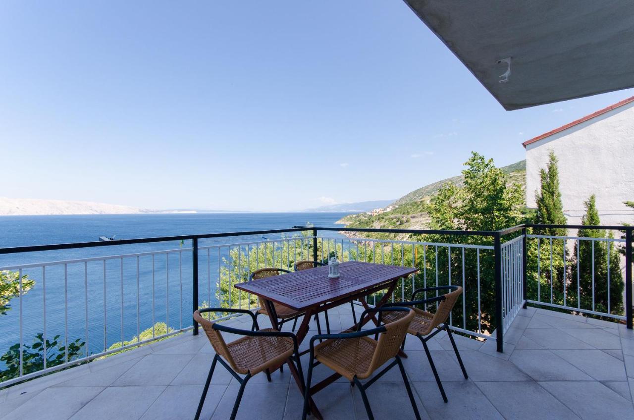 Apartments Marija Ivana Senj  Bagian luar foto