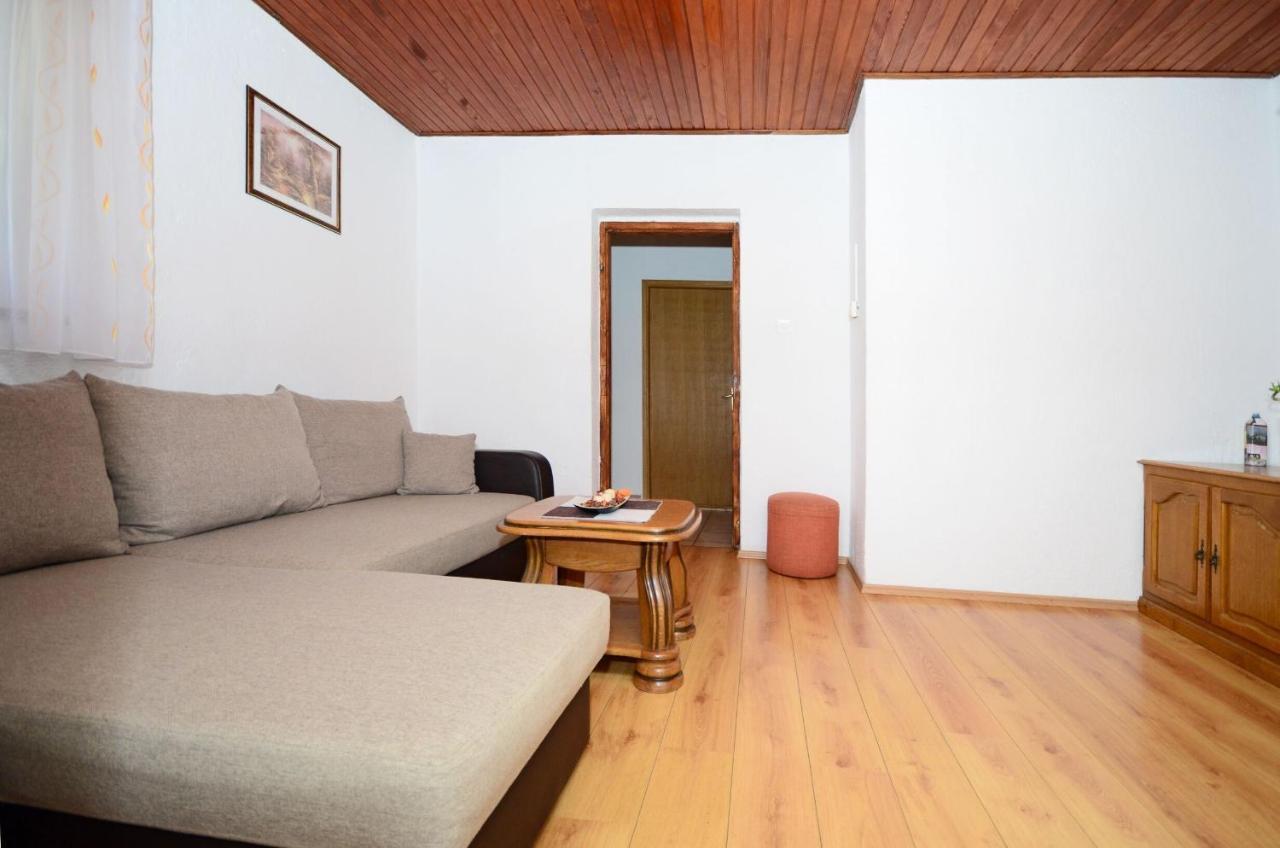Apartments Marija Ivana Senj  Bagian luar foto